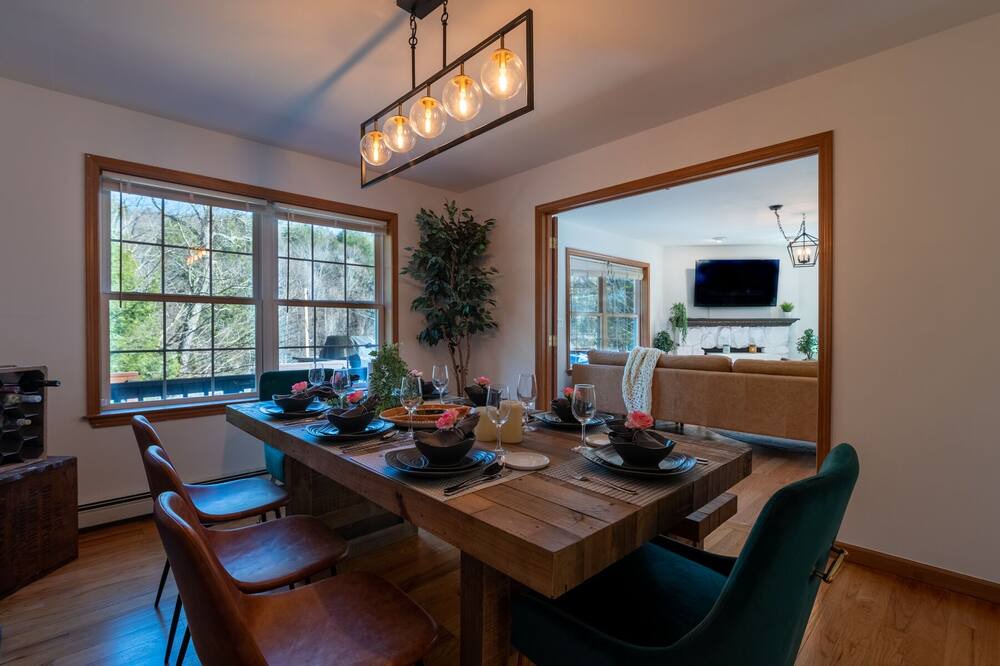 Photo of Others in Parksville