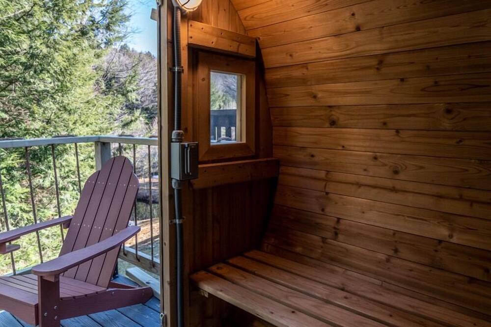 Photo of Others in Parksville