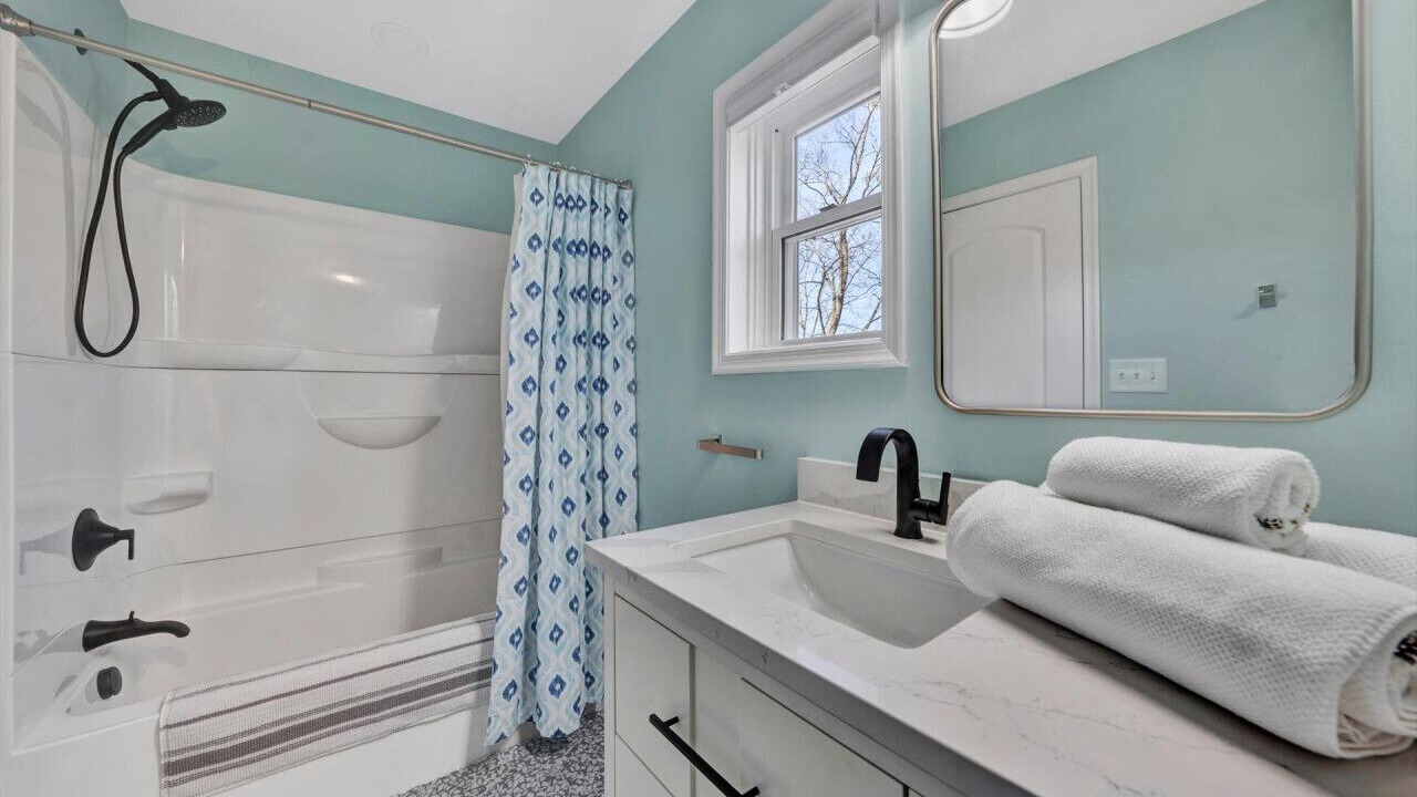 Photo of Bathroom in Westlake Corner