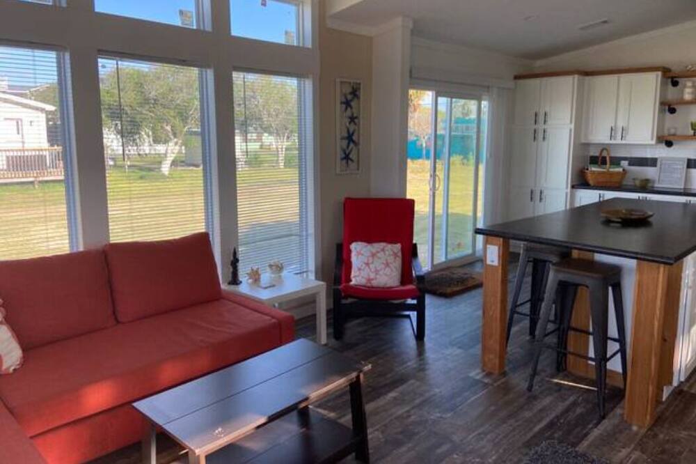Photo of Livingroom in Long Mott