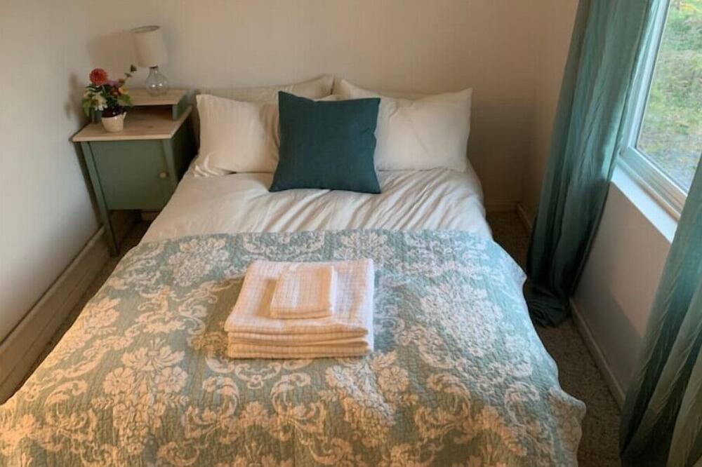 Photo of Bedroom in Valois