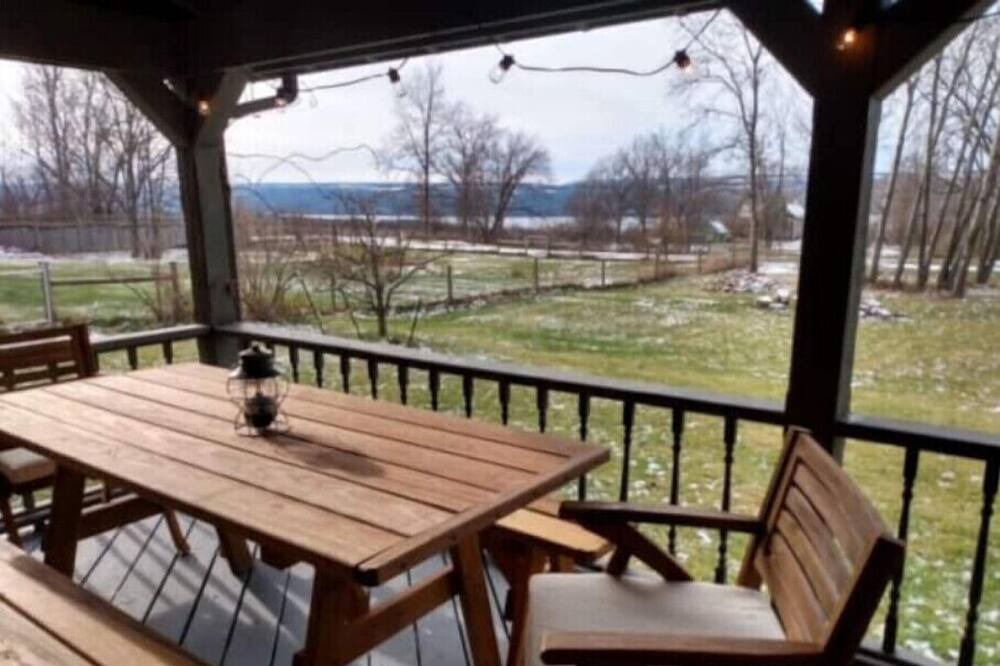 Photo of Outdoor in Valois