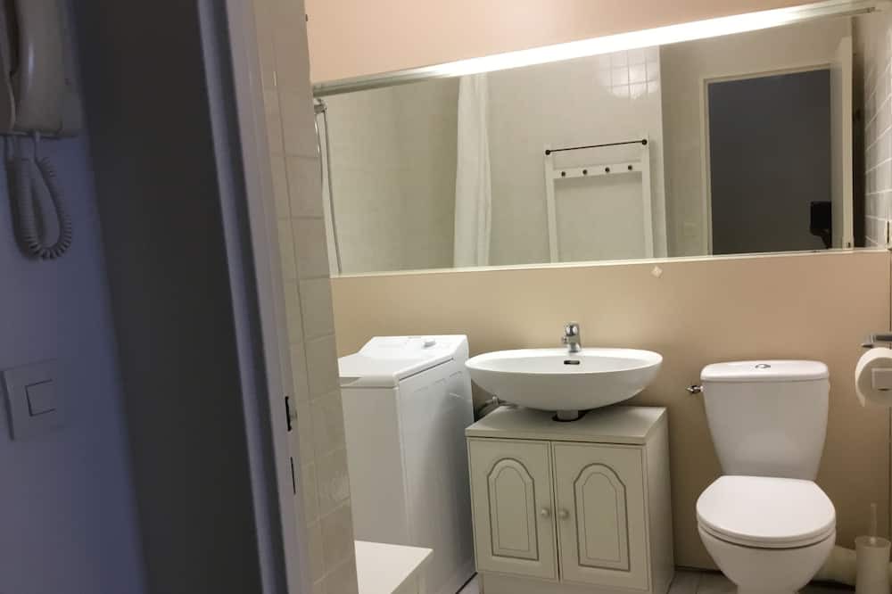 Photo of Bathroom in Gambetta
