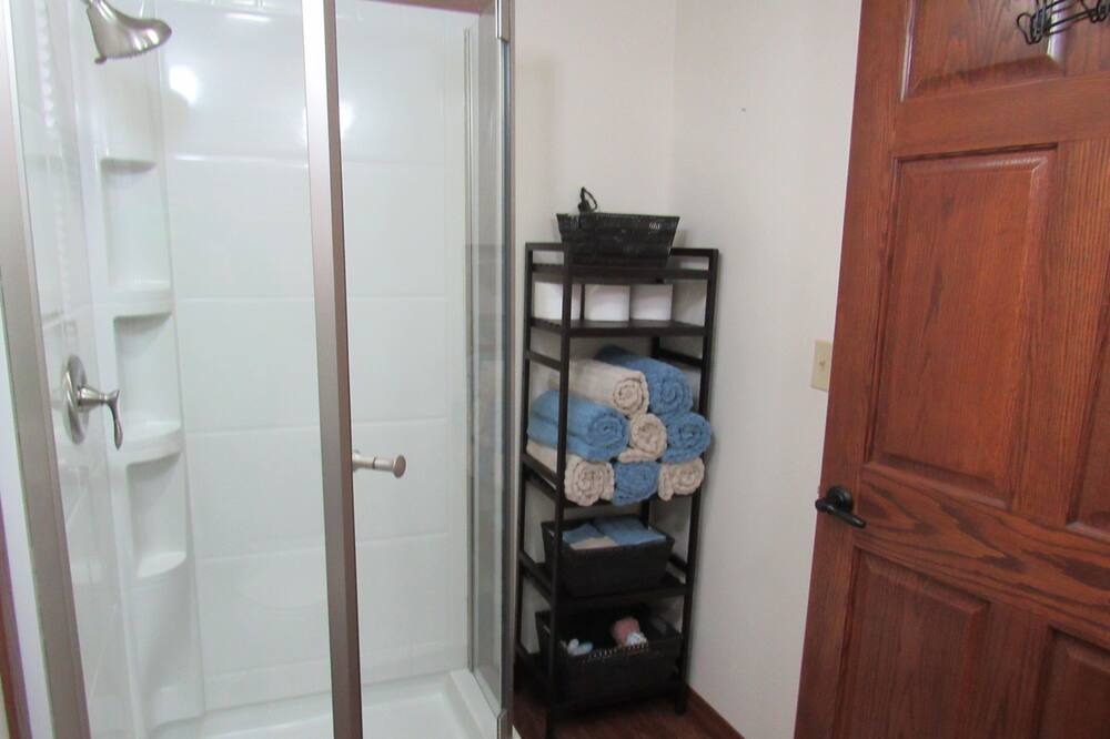 Photo of Bathroom in Smithshire