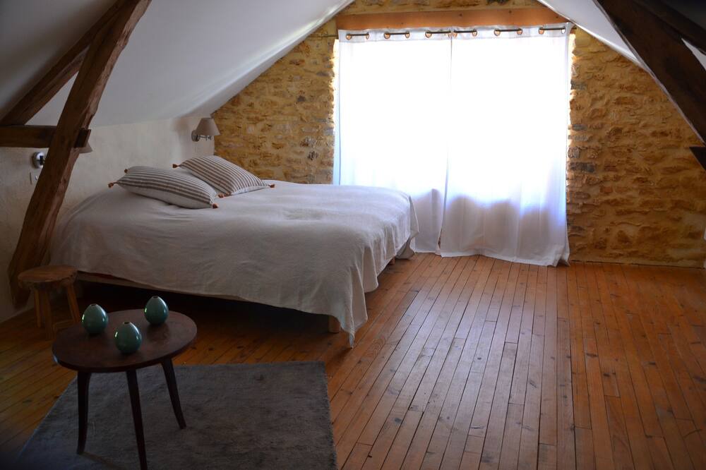 Photo of Bedroom in Saint-Laurent-la-Vallee