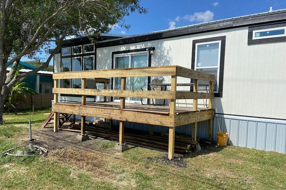 Photo of Outdoor in Long Mott