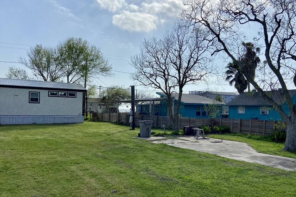 Photo of Others in Long Mott