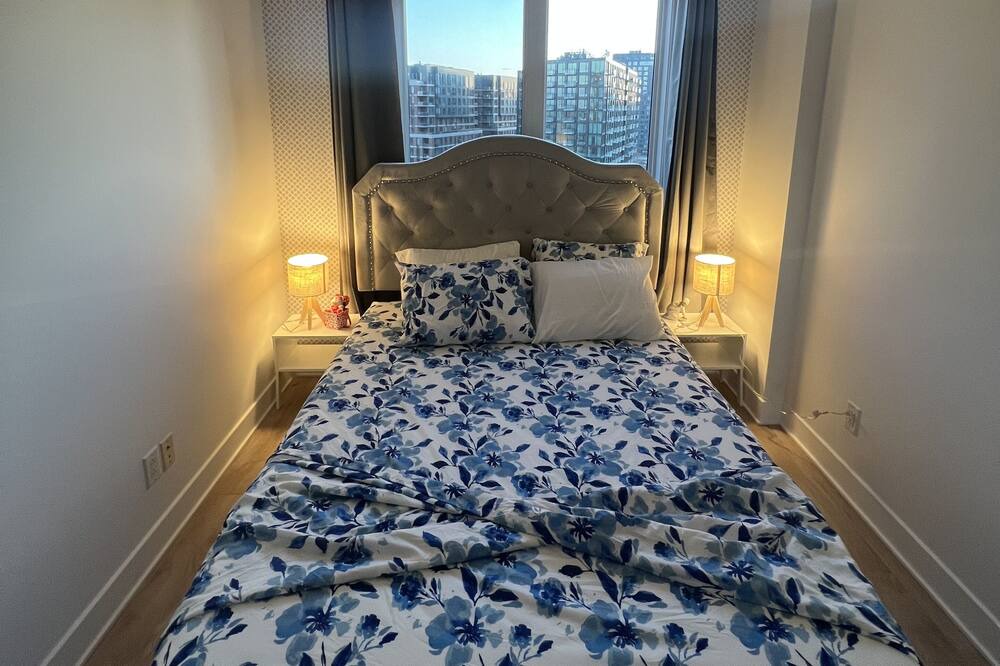 Photo of Bedroom in Griffintown