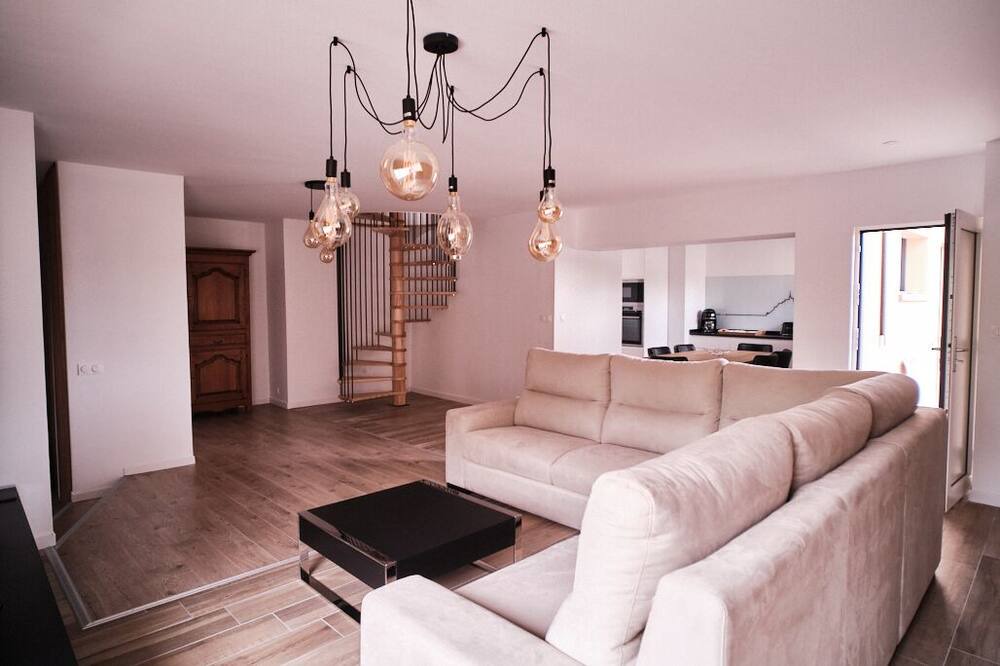 Photo of Livingroom in Vains