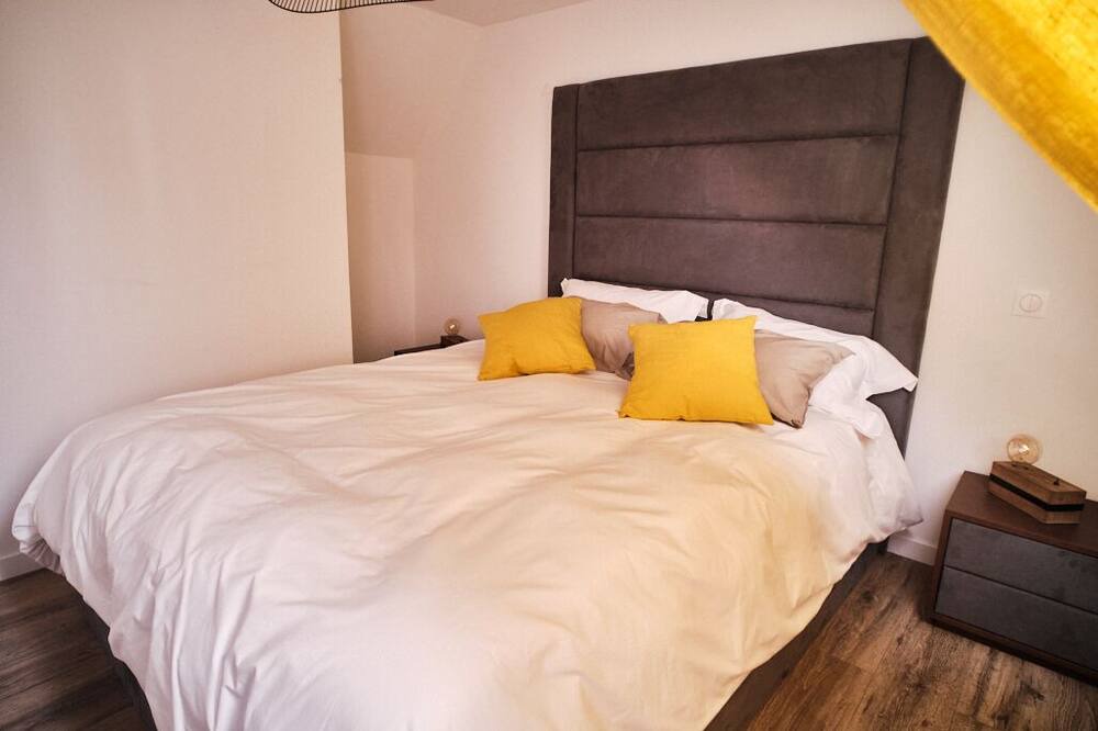 Photo of Bedroom in Vains