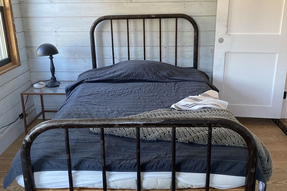 Photo of Bedroom in Kerhonkson