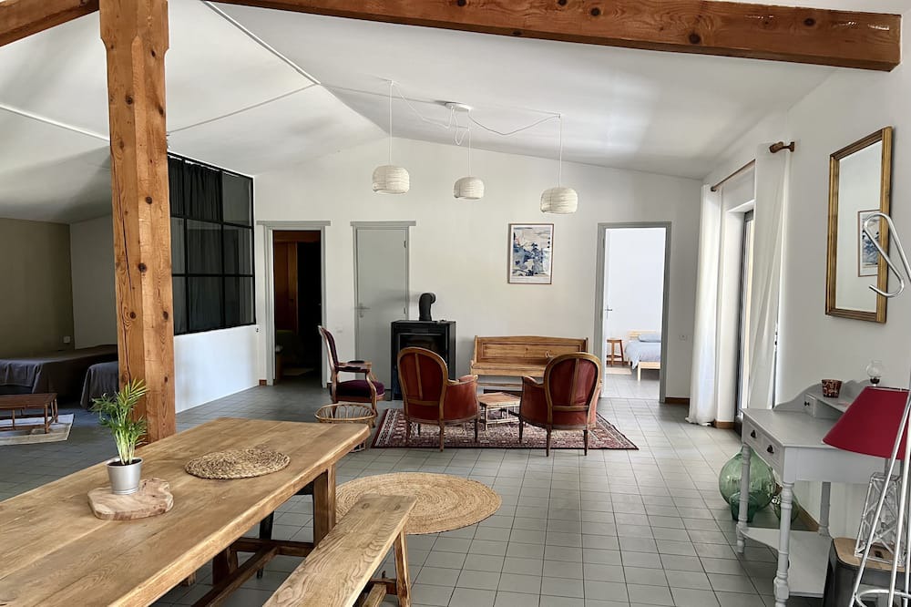 Photo of Others in Barbentane