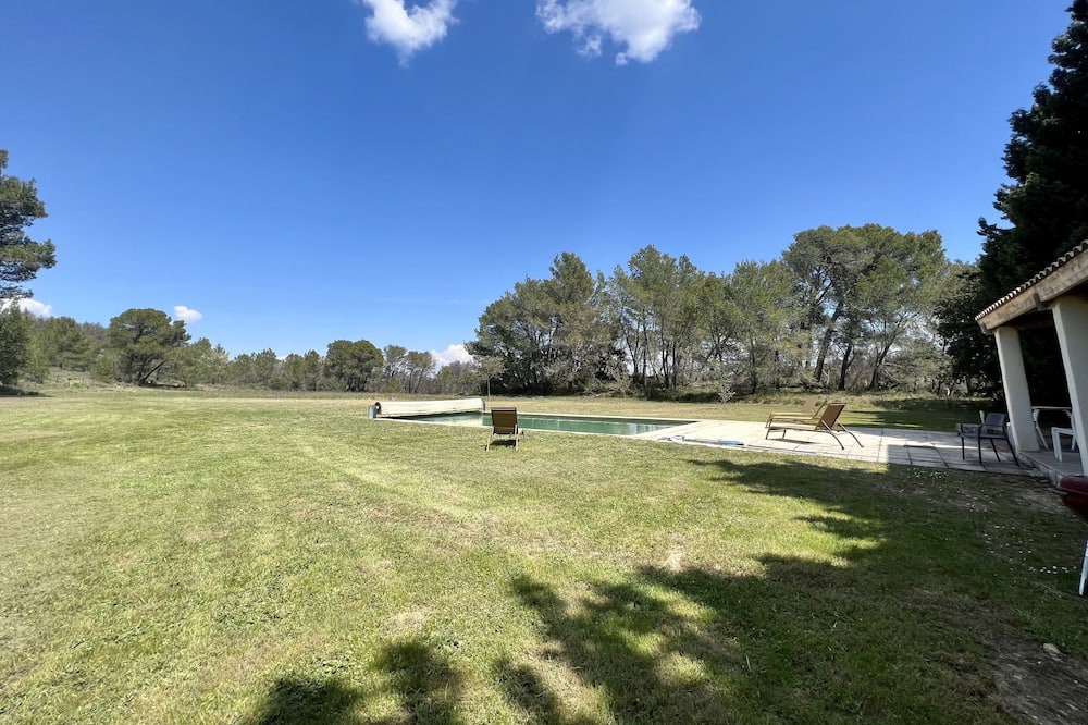 Photo of Outdoor in Barbentane