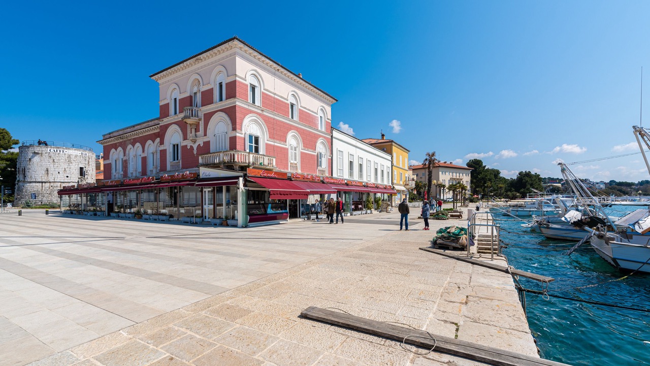 Photo of Patio Balcony in City Center