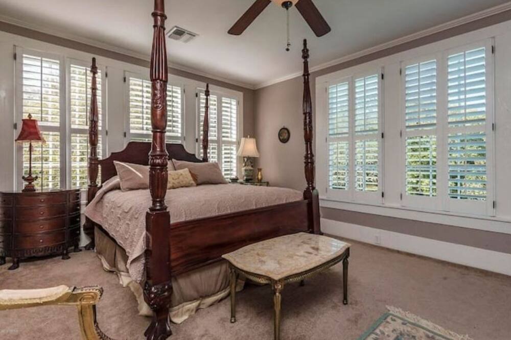 Photo of Bedroom in Franklin