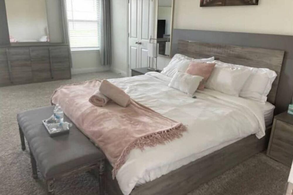 Photo of Bedroom in Wylie