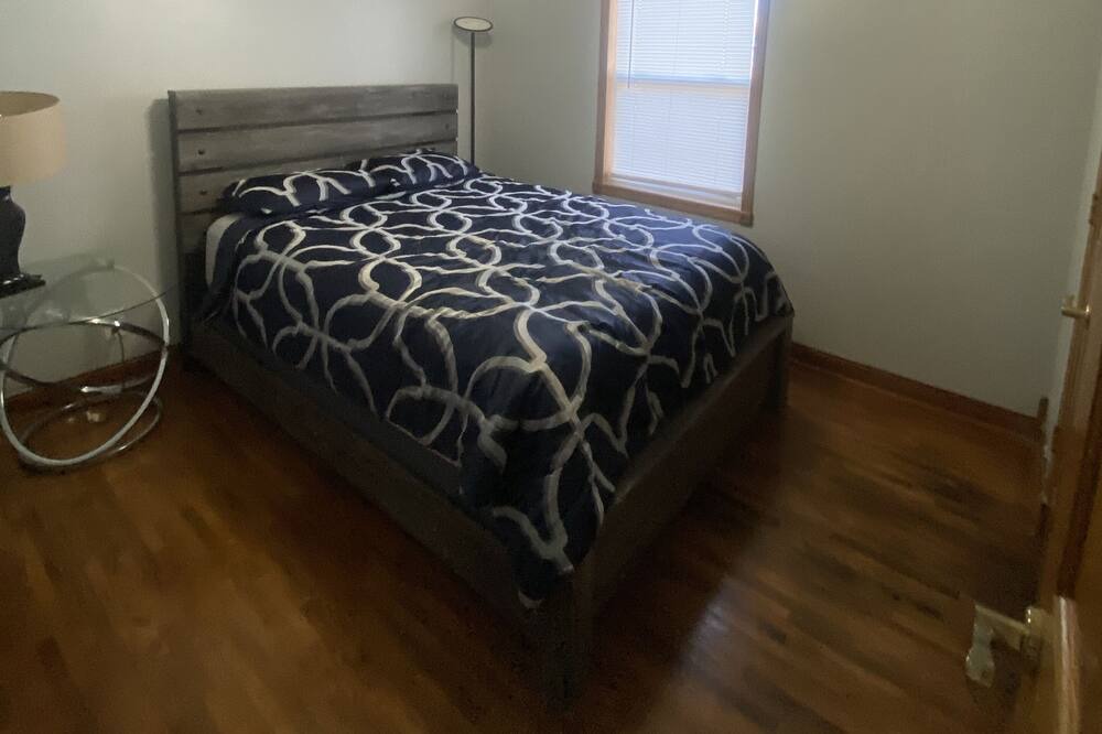Photo of Bedroom in Beatrice