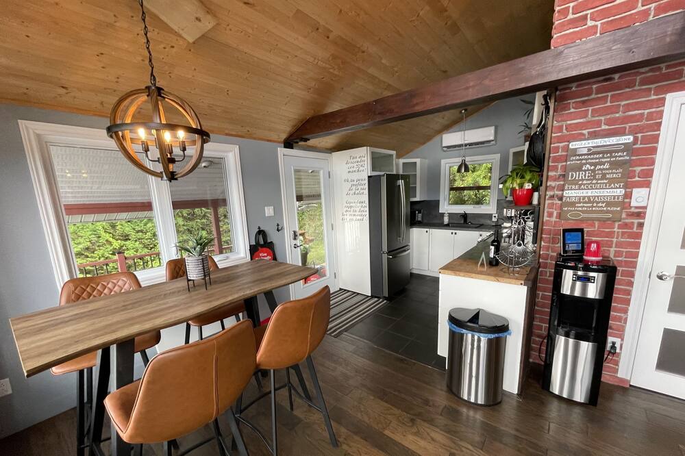 Photo of Others in Rock Forest