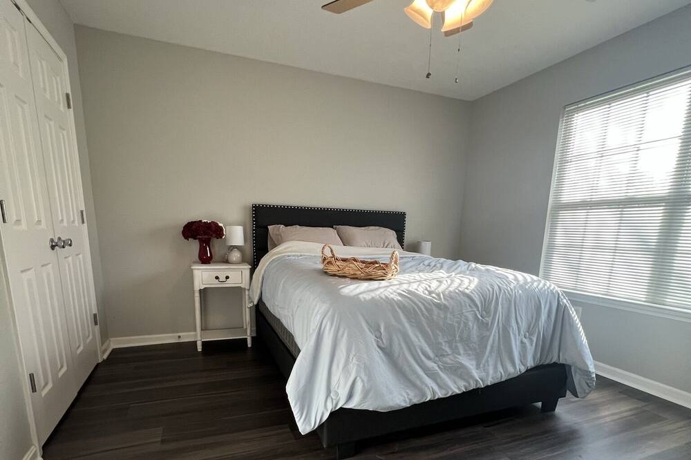 Photo of Bedroom in New Albany