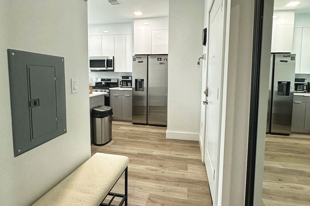 Photo of Others in Guttenberg