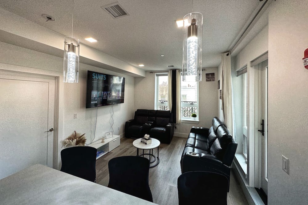 Photo of Bedroom in Guttenberg