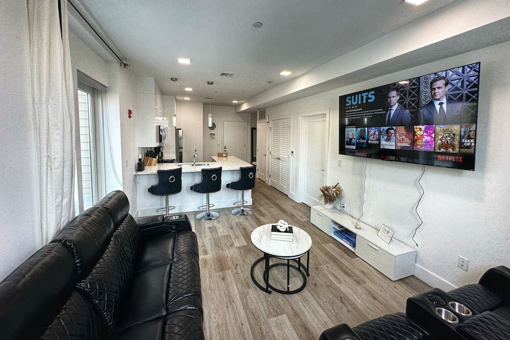 Photo of Livingroom in Guttenberg