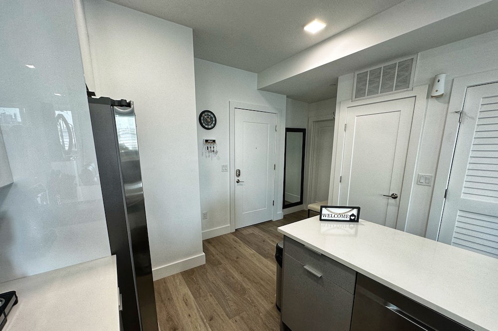 Photo of Others in Guttenberg