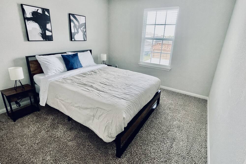 Photo of Bedroom in Liberty Hill