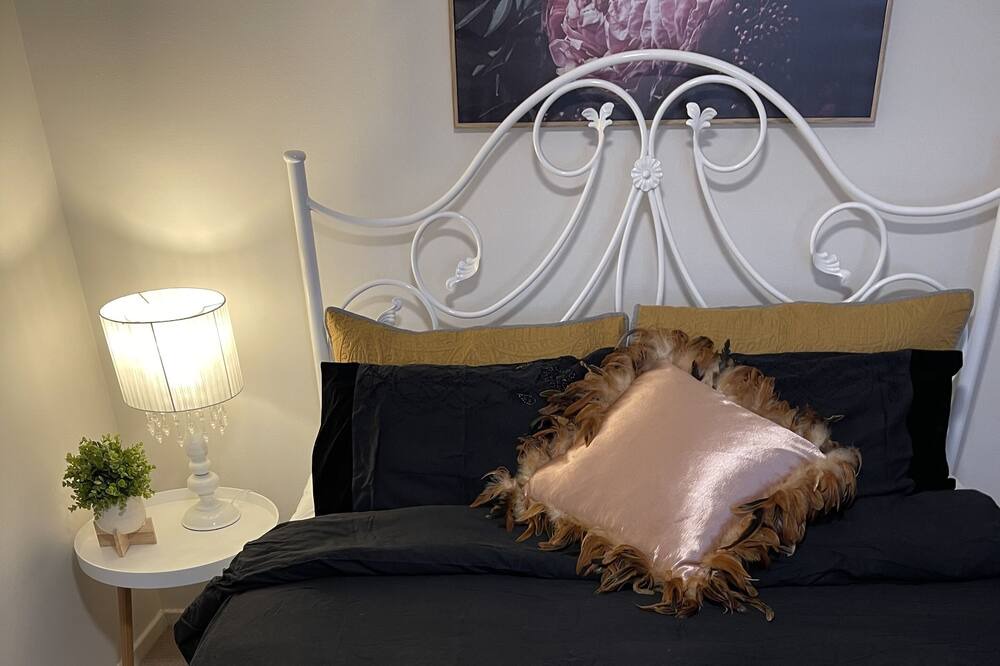 Photo of Bedroom in Mount Eliza