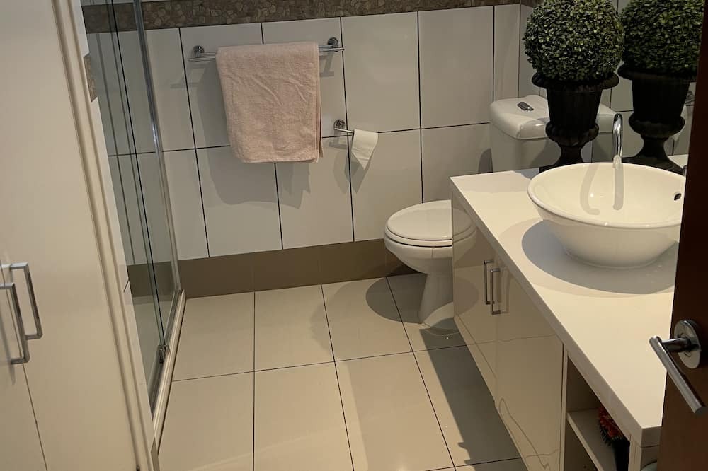 Photo of Bathroom in Mount Eliza