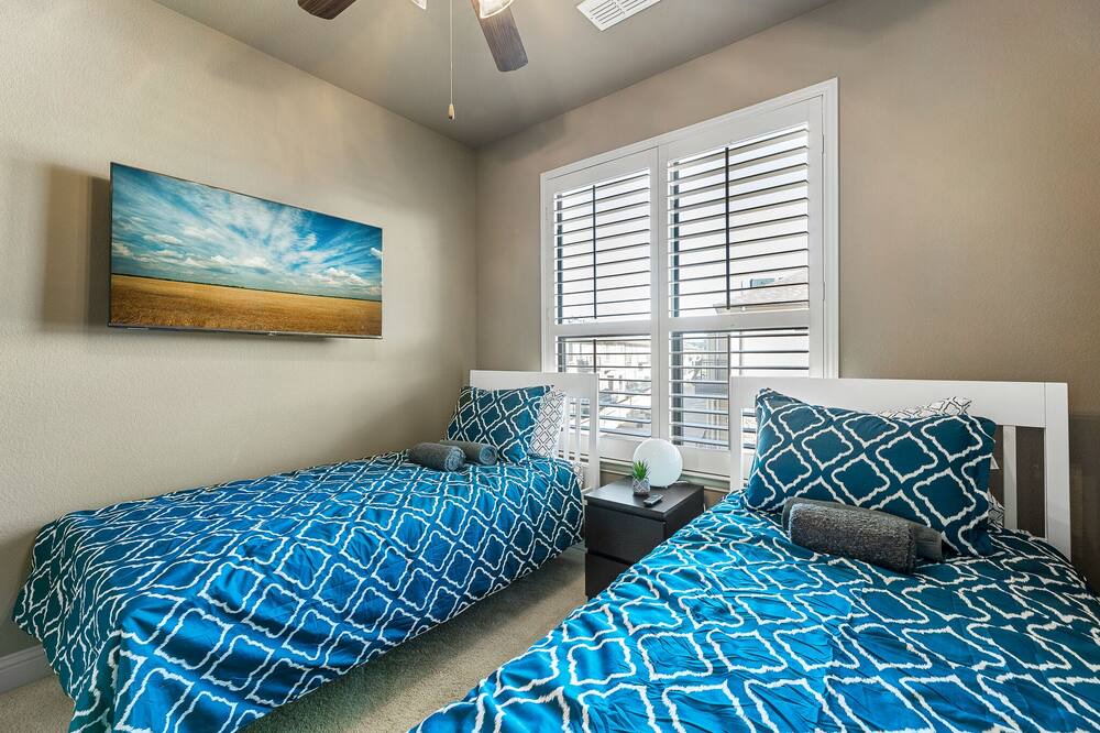 Photo of Bedroom in Legacy Park
