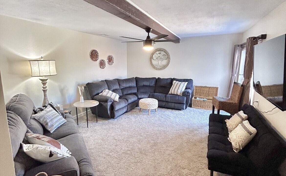 Photo of Livingroom in Kingman