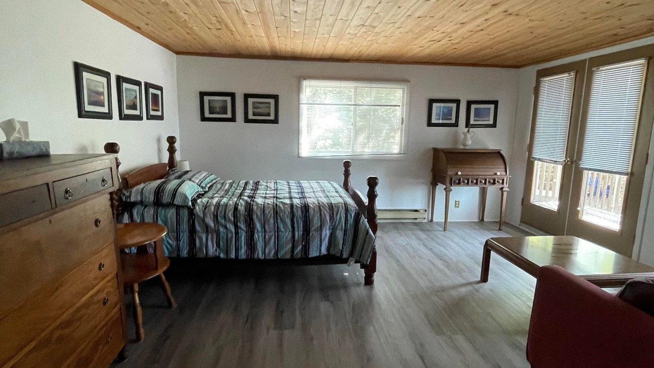 Photo of Others in Algonquin Highlands