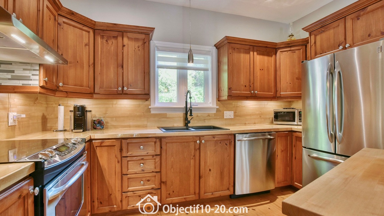 Photo of Kitchen in Sainte-Agathe-des-Monts