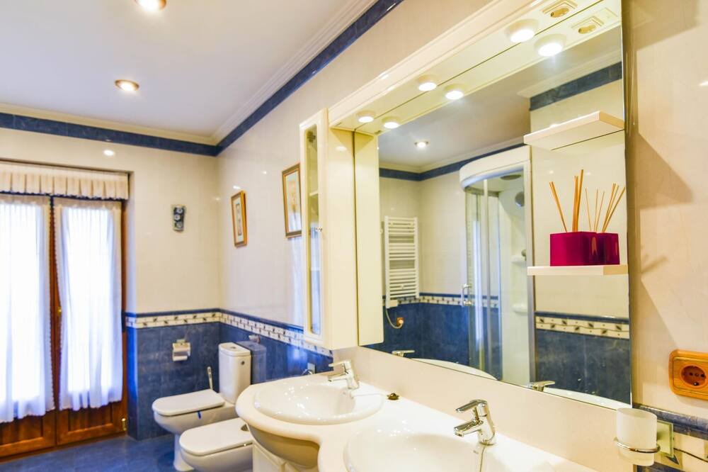 Photo of Bathroom in Villanueva