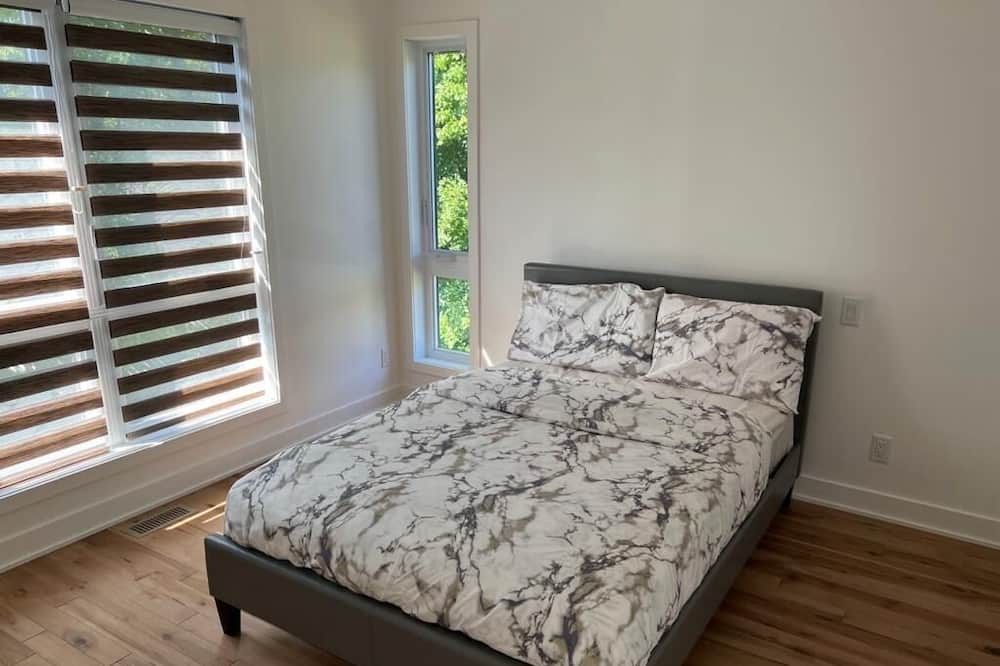Photo of Bedroom in Venise-en-Quebec