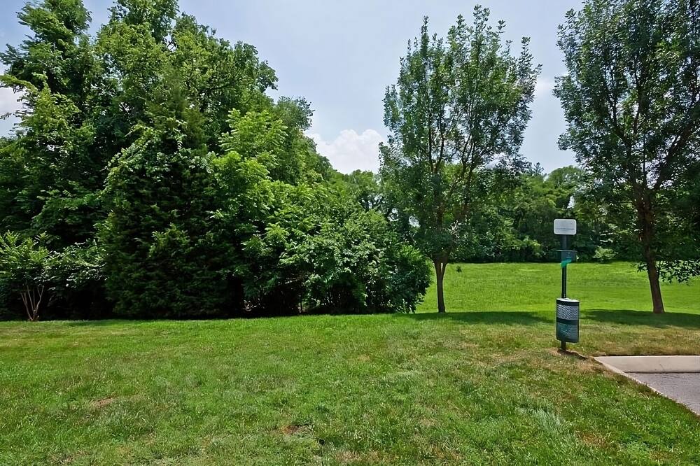 Photo of Outdoor in Brentwood