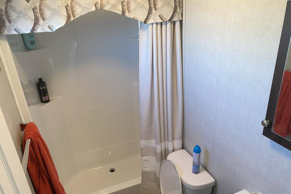 Photo of Bathroom in Virgil