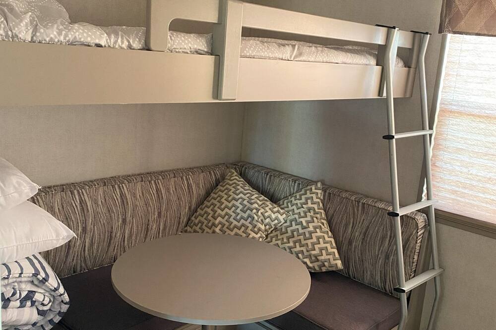 Photo of Bedroom in Virgil