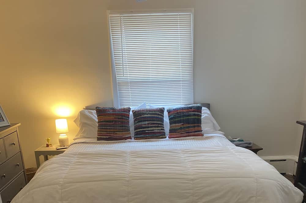 Photo of Bedroom in Seymour