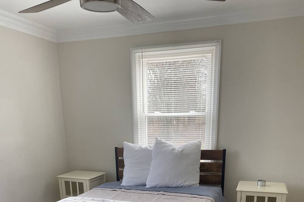 Photo of Bedroom in Seymour