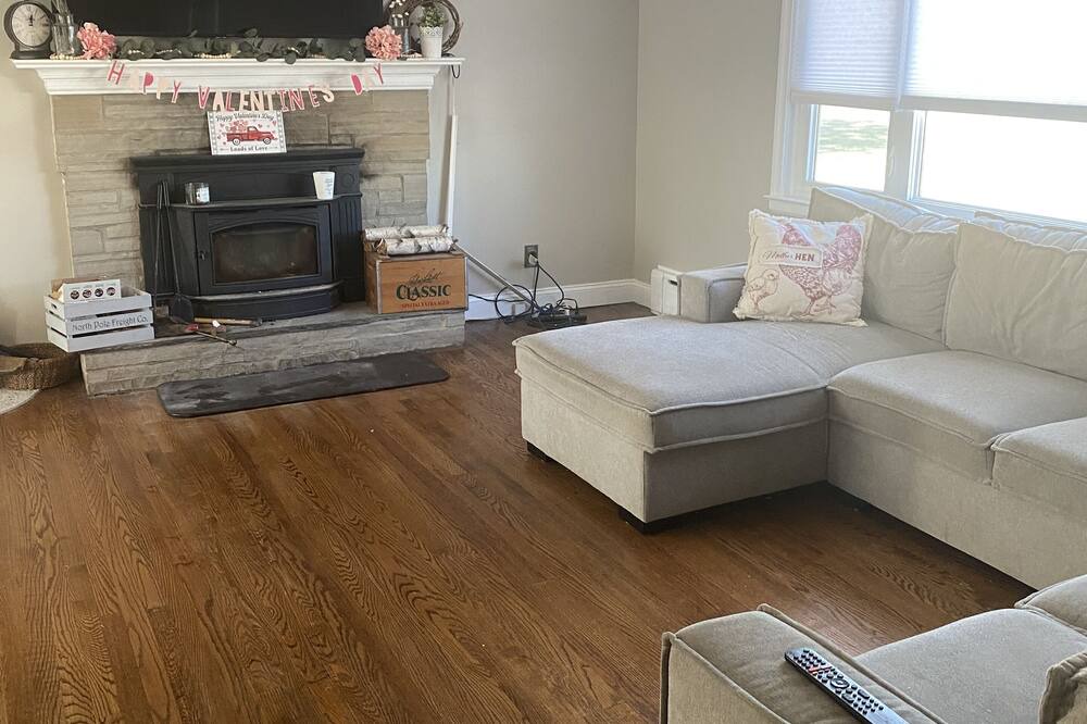 Photo of Livingroom in Seymour