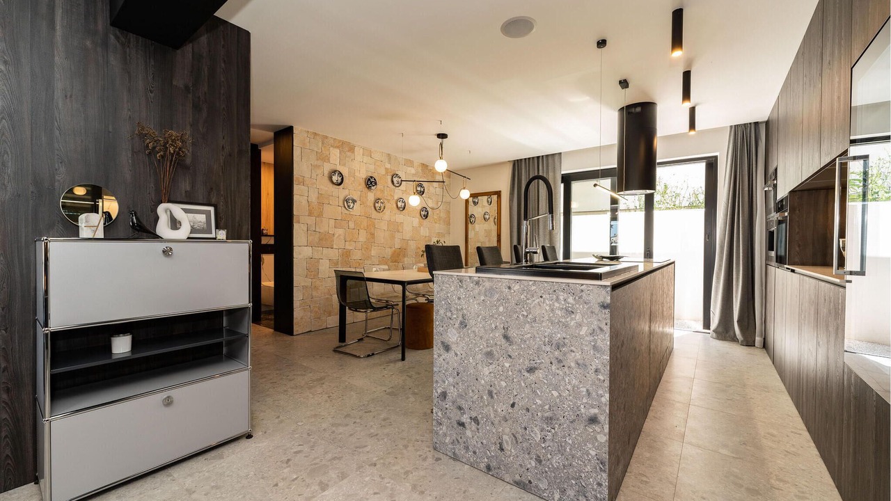 Photo of Kitchen in Tkon