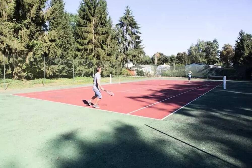 Photo of Others in Saint-Leu-dEsserent