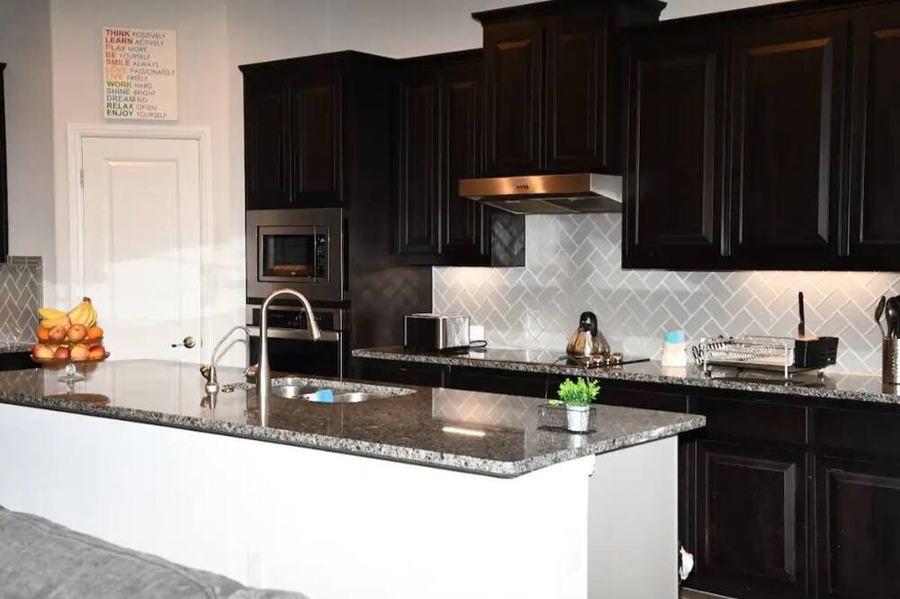 Photo of Kitchen in Southwest Arlington