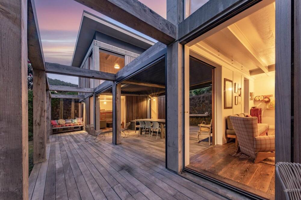 Photo of Patio Balcony in Piha