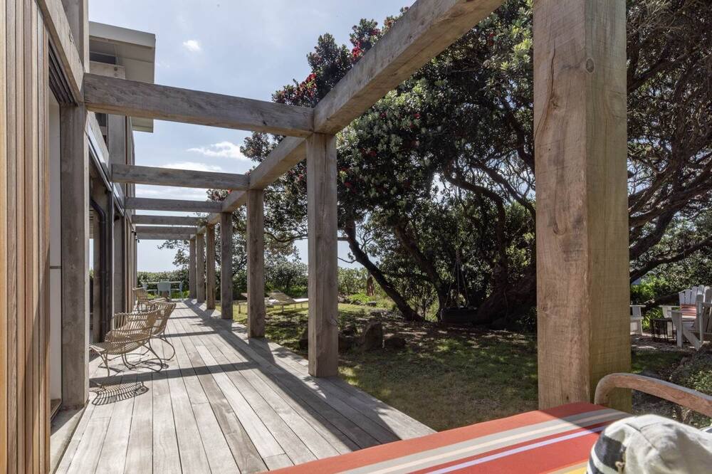 Photo of Outdoor in Piha