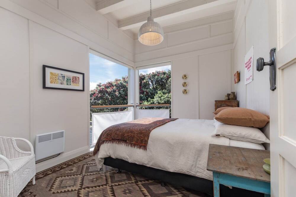 Photo of Bedroom in Piha