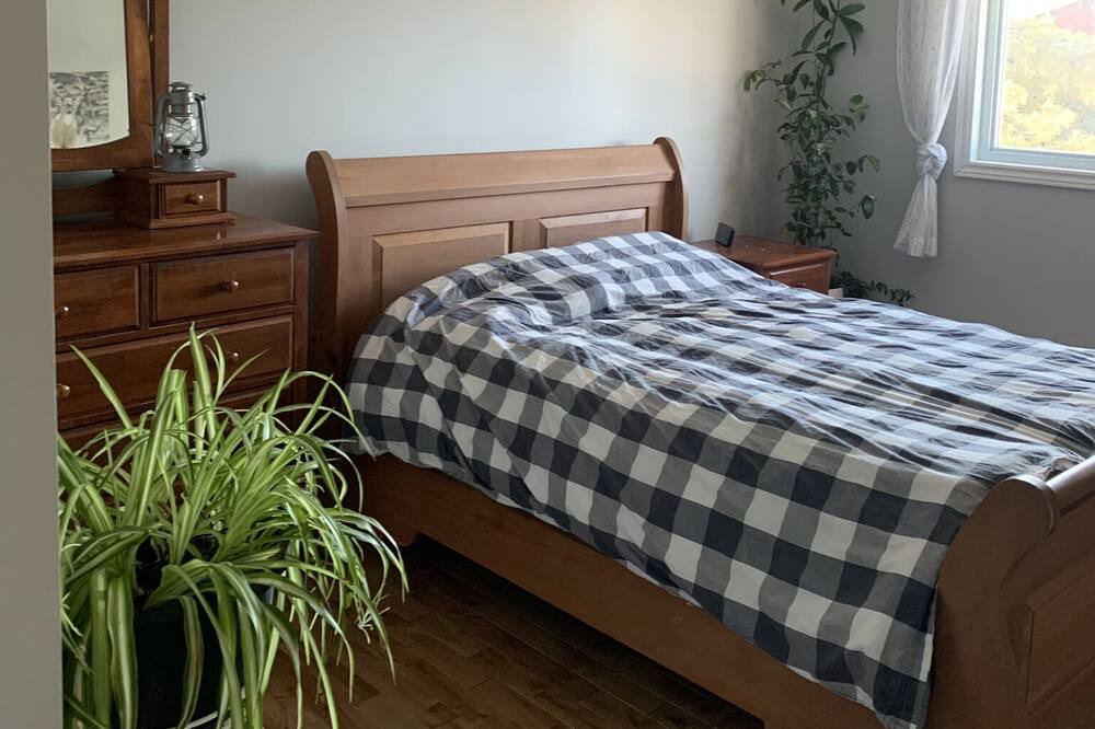 Photo of Bedroom in Laval