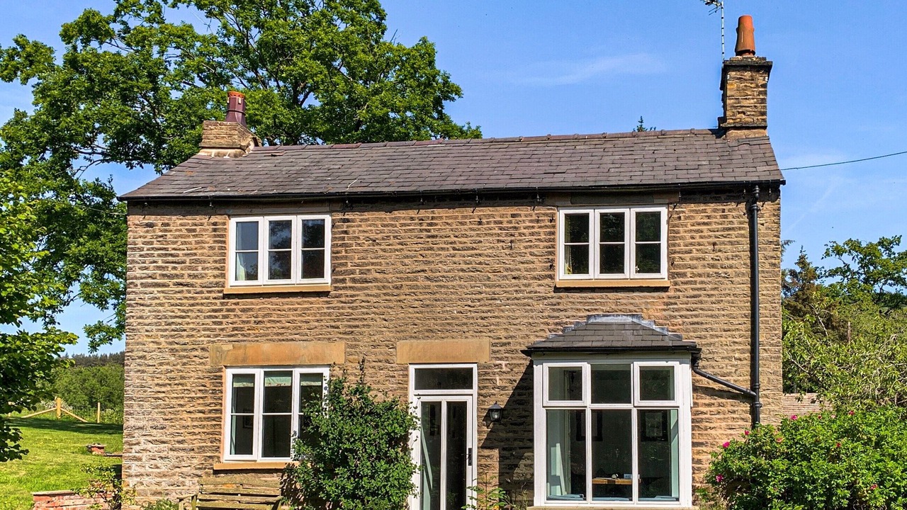 Photo of Outdoor in Sutton